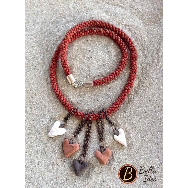 collana-ceramica-cuori