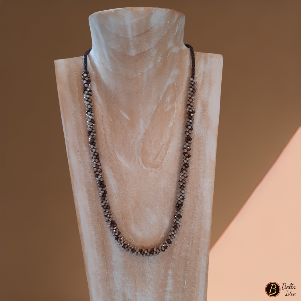 Collana Kumihimo in perline di vetro sfaccettato mignon mix marrone.