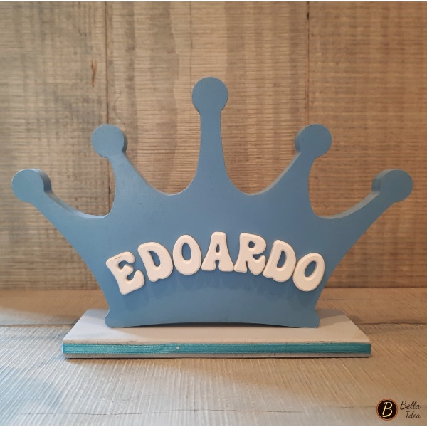 Coroncina azzurra da appoggio personalizzata con nome  in bianco.