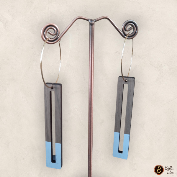 Orecchini cerchio con pendente in legno modello Minimal