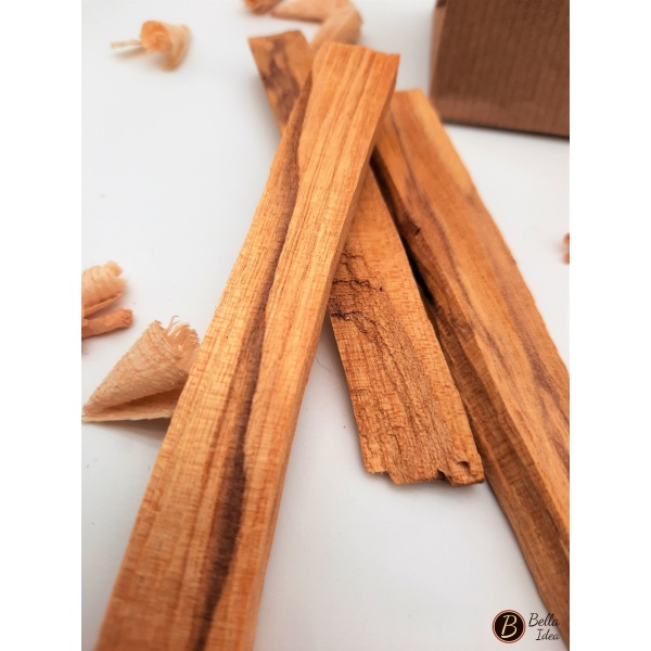 Tre bastoncini di Palo Santo